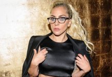 Lady Gaga presenta nuevas canciones en club de Nashville