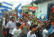 Leoneses se congregan para conmemorar toma del Fortín