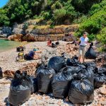 76 toneladas de basura son retiradas de las costas de la isla griega de Ítaca itaca, isla griega, retiro, toneladas, basura, autoridades, medioambiente,
