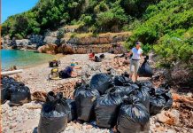 itaca, isla griega, retiro, toneladas, basura, autoridades, medioambiente,