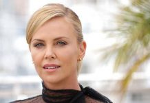 Charlize Theron es calificada de mamá monstruo