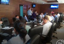 Inicia reunión de gobierno con líneas aéreas