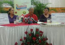 Lotería Nacional entrega utilidades de mayo