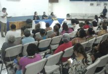 Homenaje a madres trabajadoras por cuenta propia