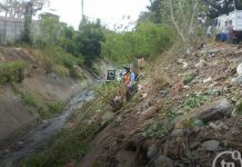Limpian cauces del Distrito 5 de Managua