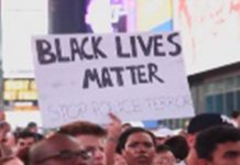 Masiva protesta en Nueva York contra violencia policial