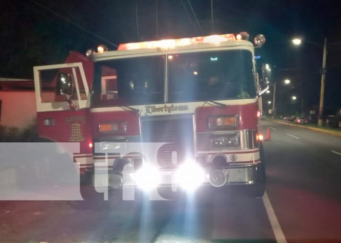 masaya2 Nicaragua, masaya, joven, los farallones, laguna