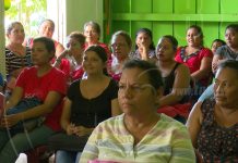 Madres profesionales y trabajadoras de Mateare celebran su día