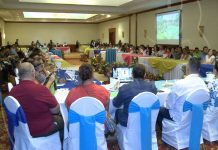 MEFCCA capacita a protagonista de pequeños negocios