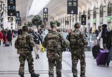 Francia: Hombre dispara contra sujeto que lo embistió con su auto
