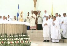 Multitudinaria participación en Misa Crismal