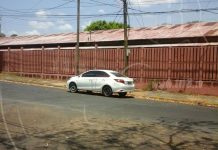 Dejan carro abandonado por el Club Motastepe