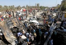 Suman 126 muertos por ataques con coches bomba en capital de Irak