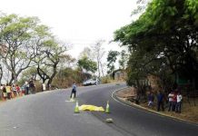 Mujer muere atropellada por rastra en Honduras