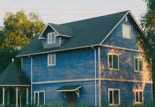 Una pareja halla fotos de «gente sin cabeza» en las paredes de su nueva casa