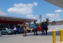 Mujer se pasea en bolas en gasolinera de Matagalpa