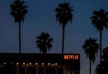 Netflix inaugura tienda online para vender productos ligados a sus series cine, tienda online, netflix, series, peliculas, productos, california,