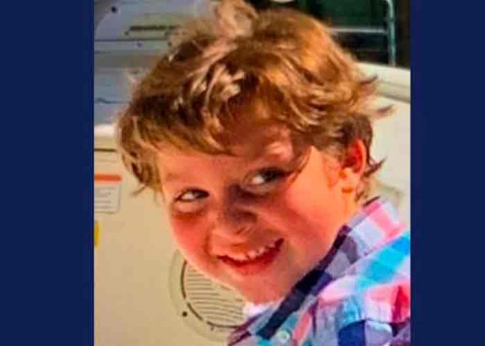 estados unidos, niño, motel, policia,