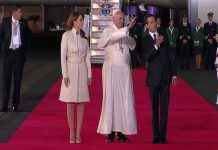 Papa Francisco llega a México