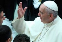Papa pide respeto a la dignidad humana en el Día del Trabajo