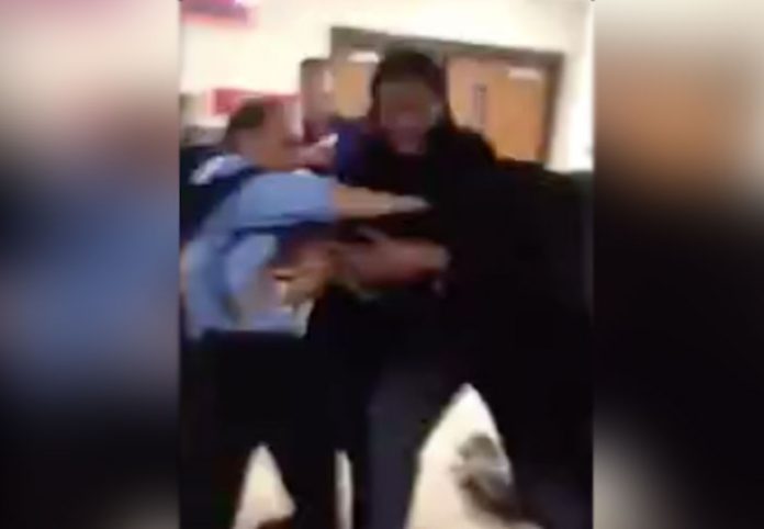 pelea3