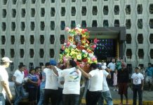El Mocito peregrina por Vieja Managua