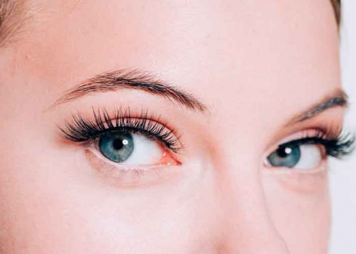 china, viral, insolito, pestanas, you jianxia, guinness de los records,