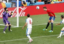 España vence a Republica Checa