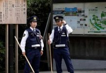 Japoneses detenidos por obligar a mujer a trabajar porno