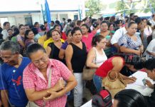 Brindan reconocimientos a maestros de Nicaragua