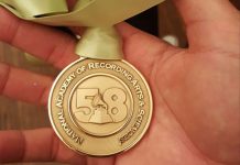 Cuneta Son Machin reciben un recuerdito único