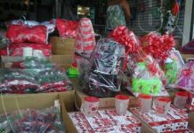 Mercados de Managua repletos de regalos para mamá