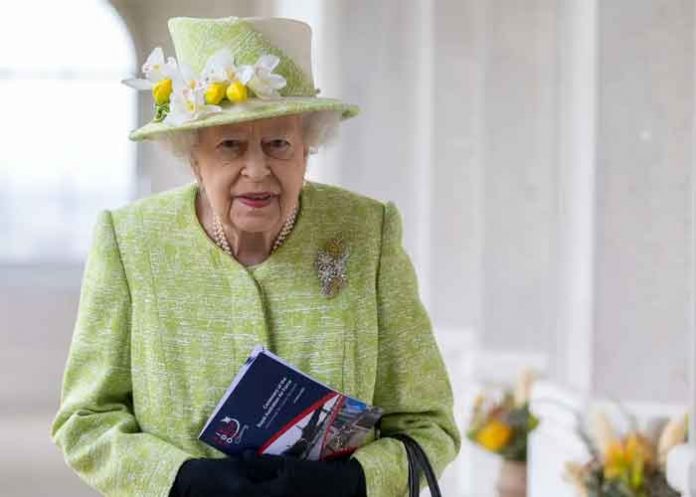 reina isabel, mensaje, bebe, lilibet diana, principe harry, meghan markle, duques de ambridge