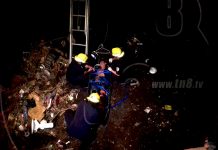 Motociclista ebrio cae dentro de un cauce