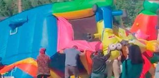 Rusia, dos niñas, castillo inflable, heridas,
