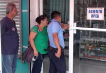 Saquean laboratorio médico en Laureles Sur