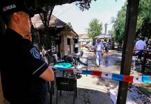 Hombre celoso mata a 5 incluyendo su esposa y quema cafetería