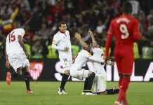 Sevilla remonta y logra su quinto título, el tercero consecutivo