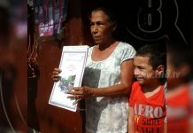Entregan más títulos de propiedad en barrios de Managua