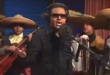 Stalin Vladimir canta como Juan Gabriel (Video)