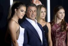 Sylvester Stallone presume a sus hijas en la premiere de creed (fotos)