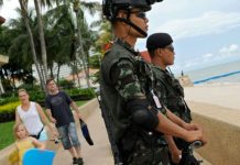 Cinco explosiones sacuden balnearios en Tailandia