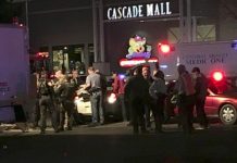 Cuatro muertos por tiroteo en centro comercial de EE.UU.