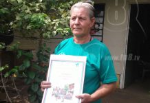 Entregan títulos de propiedad a las madrecitas