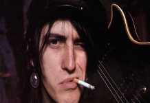Izzy Stradlin no será parte del regreso de Guns N Roses