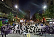 Multitudinaria marcha por la igualdad de género en Uruguay