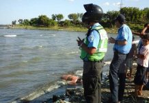 Encuentran a hombre muerto en orillas del Lago