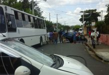 Triple choque deja un lesionado en semáforos del Bóer