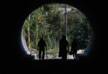 Recuperan 5 cadáveres en tumba clandestina en El Salvador