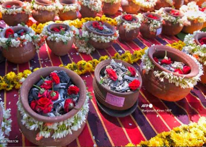 india, urnas, victimas, covid-19,